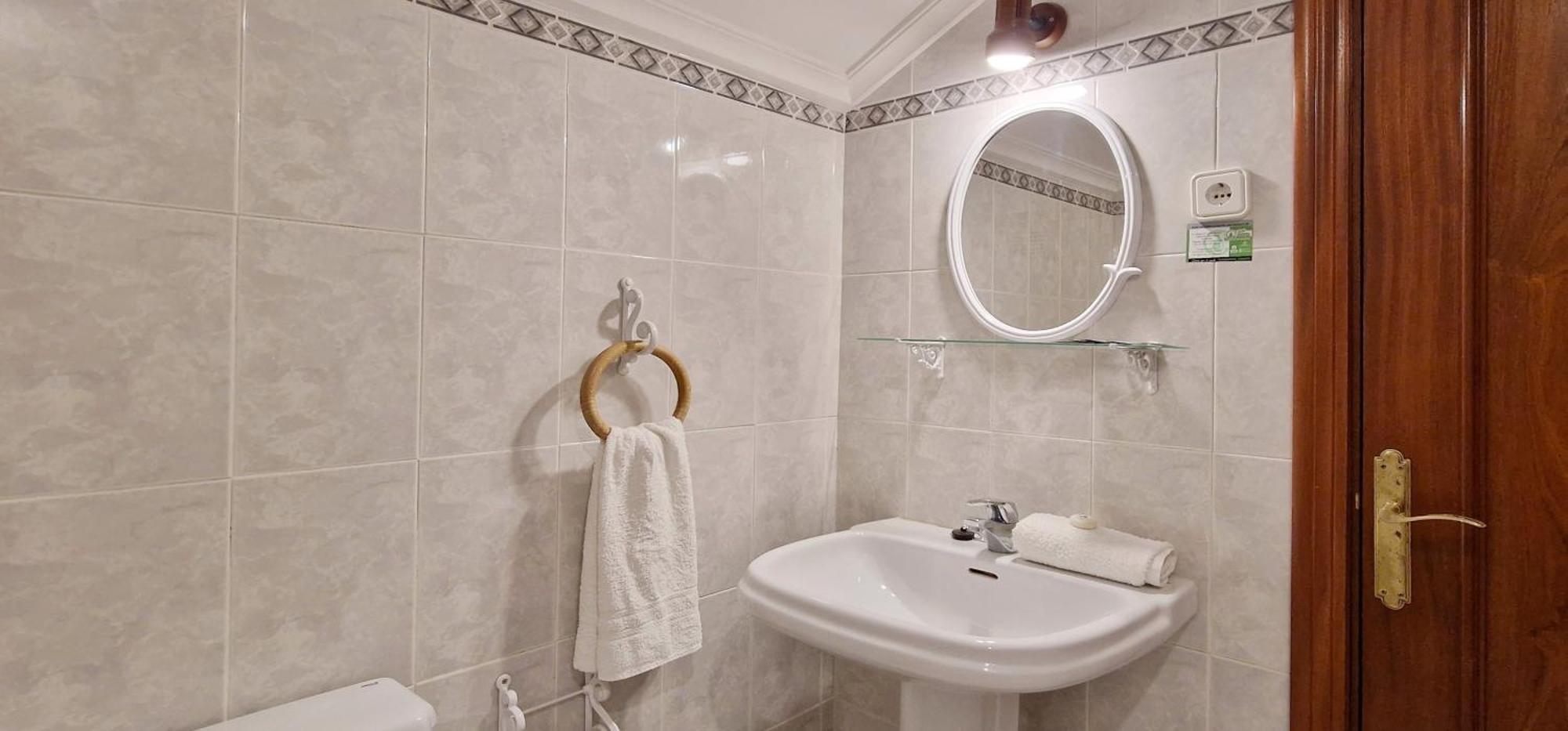 Cosma House Hotel Hinojedo Kamer foto
