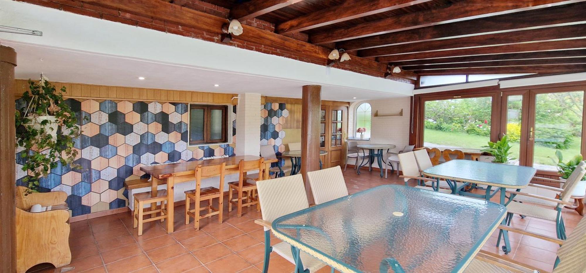 Cosma House Hotel Hinojedo Buitenkant foto